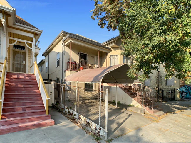 668 28th St in Oakland, CA - Building Photo - Building Photo