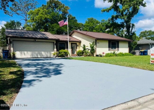 property at 2046 Broad Oak Dr