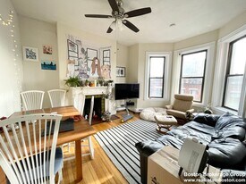 17 Symphony Rd in Boston, MA - Building Photo