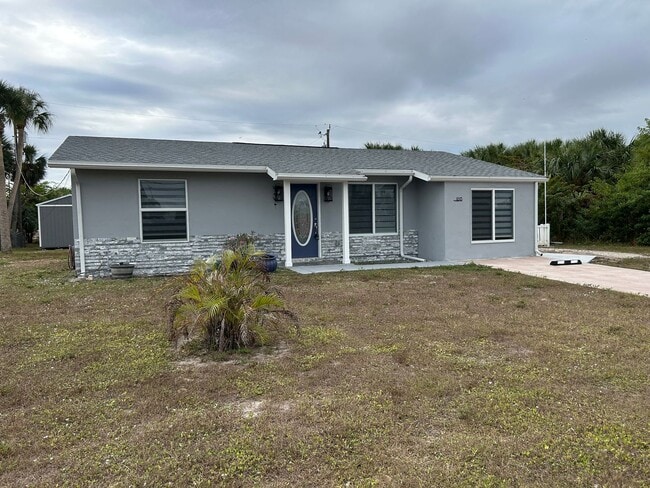 property at 18113 Cochran Blvd