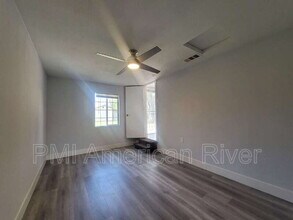 5400 Del Norte Blvd in Sacramento, CA - Building Photo - Building Photo