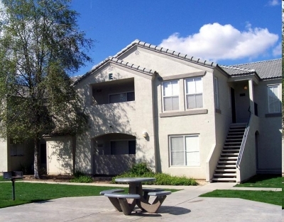 Jasmine Heights in Delano, CA - Building Photo - Building Photo