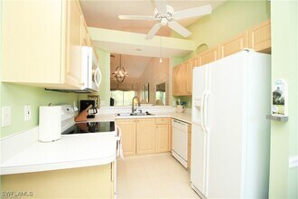 2925 Cypress Trace Cir in Naples, FL - Building Photo - Building Photo