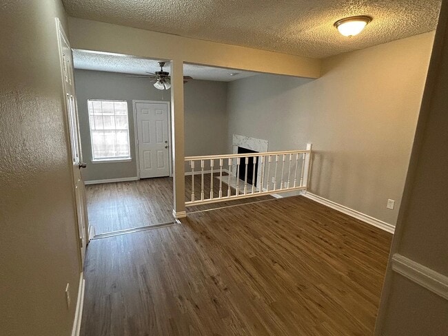 3635 Garden Brook Dr in Farmers Branch, TX - Building Photo - Building Photo