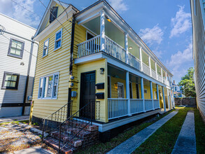 6 Islington Ct, Unit Islington Oasis in Charleston, SC - Foto de edificio - Building Photo