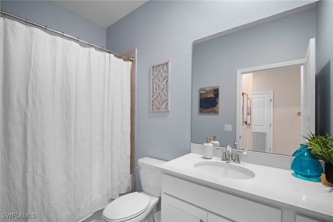 property at 15285 Grn Acrs Ave