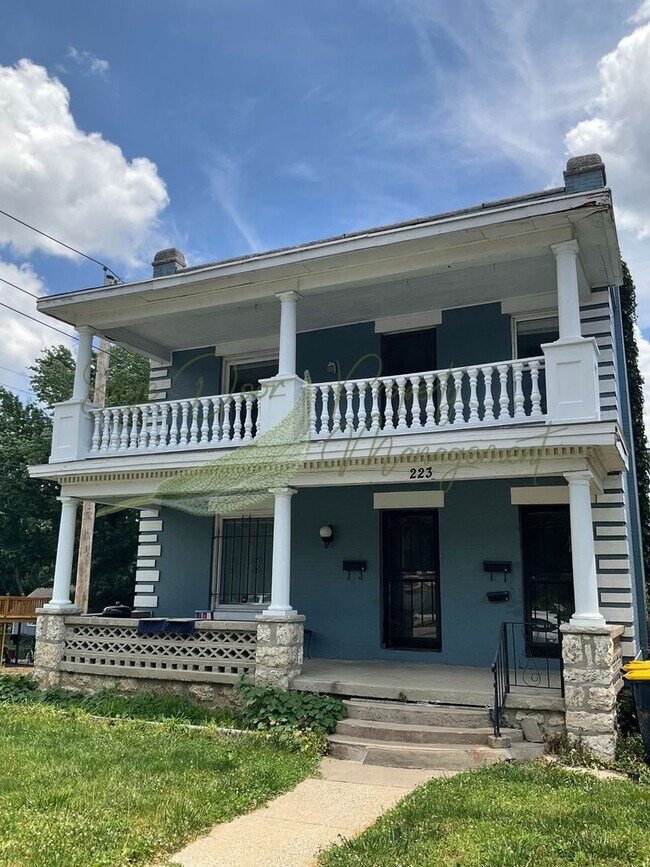 property at 223 N Jackson Ave