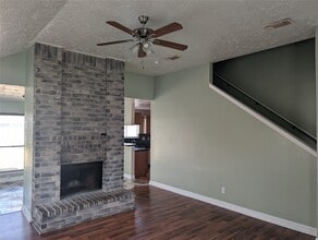 2026 Sandy Knoll Dr in Missouri City, TX - Building Photo - Building Photo