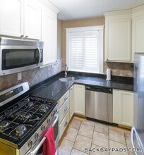 60 Charlesgate E in Boston, MA - Building Photo - Building Photo
