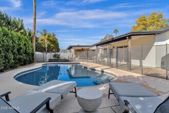 5313 E Janice Wy in Scottsdale, AZ - Building Photo - Building Photo