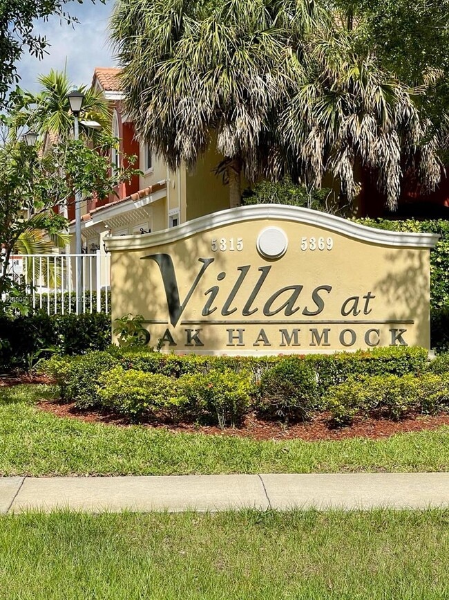 property at 5347 SW 40th Ave