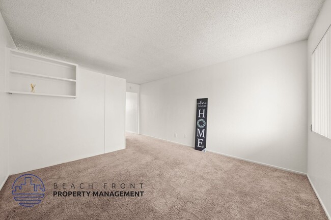 Trinidad Apartments in Hawthorne, CA - Building Photo - Building Photo