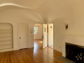 1849 Eucalyptus Ave in Encinitas, CA - Building Photo - Building Photo