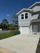 1000 McLaren Cir in Fort Walton Beach, FL - Building Photo - Building Photo