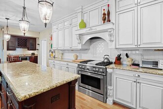 620 NW 23rd St in Gainesville, FL - Building Photo - Building Photo