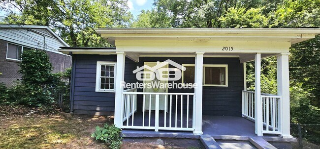 2015 Detroit Ave NW in Atlanta, GA - Building Photo - Building Photo