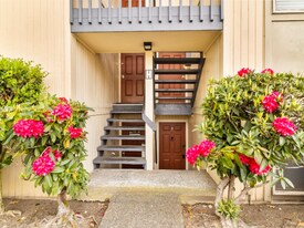 31003 14th Ave S in Federal Way, WA - Building Photo