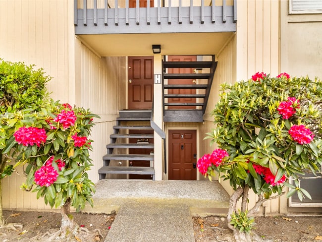 property at 31003 14th Ave S