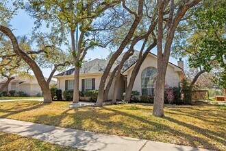 109 Riverview Dr in Georgetown, TX - Building Photo - Building Photo