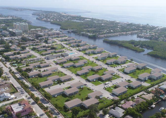 850 Horizon W in Boynton Beach, FL - Building Photo