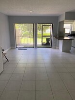 1195 NW 16th Ave in Boca Raton, FL - Building Photo