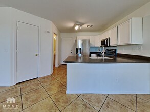 24091 N High Dunes Dr in Florence, AZ - Building Photo - Building Photo