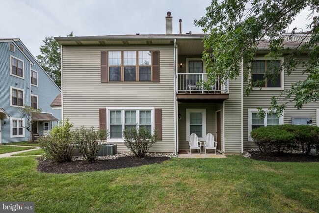256 Everly Ct in Mount Laurel, NJ - Building Photo - Building Photo