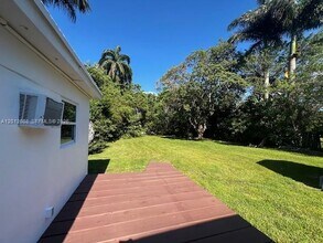 4548 SW 33rd Ave in Fort Lauderdale, FL - Building Photo - Building Photo