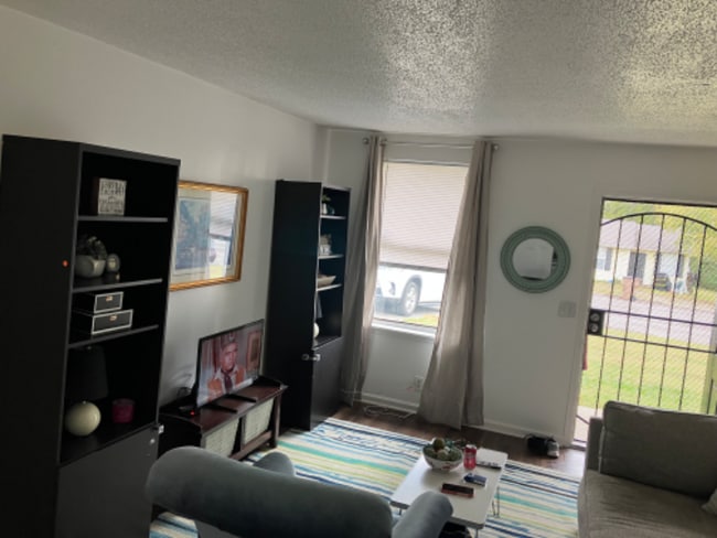 2835 Vista Ln in Nashville, TN - Building Photo - Building Photo