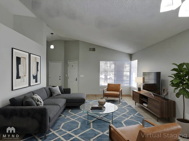 1328 Sun Point Dr, Unit 409 in Las Vegas, NV - Building Photo - Building Photo