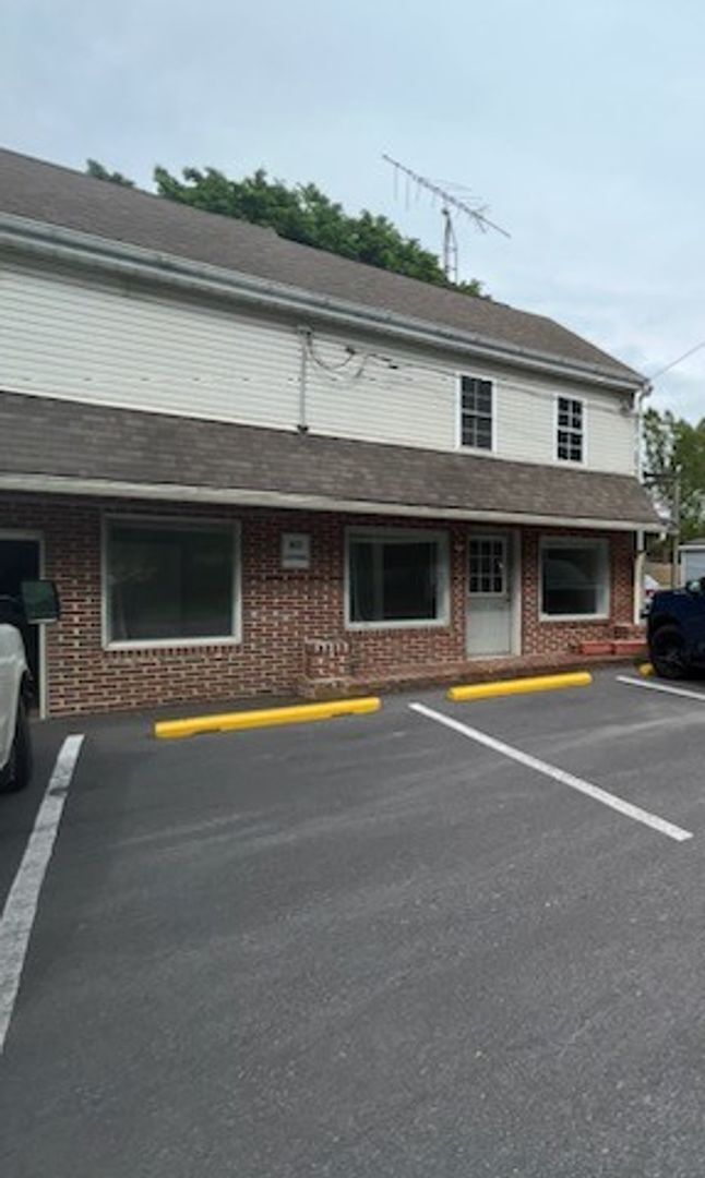 10503 S Mountain Rd in Waynesboro, PA - Building Photo - Building Photo