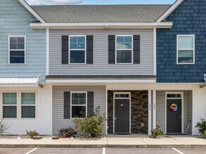 306 Starfish Ln in Sneads Ferry, NC - Building Photo - Building Photo