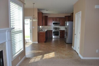 1064 Jouett Creek Dr in Lexington, KY - Building Photo - Building Photo