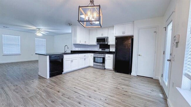 14100 Briarcreek Loop in Manor, TX - Building Photo - Building Photo