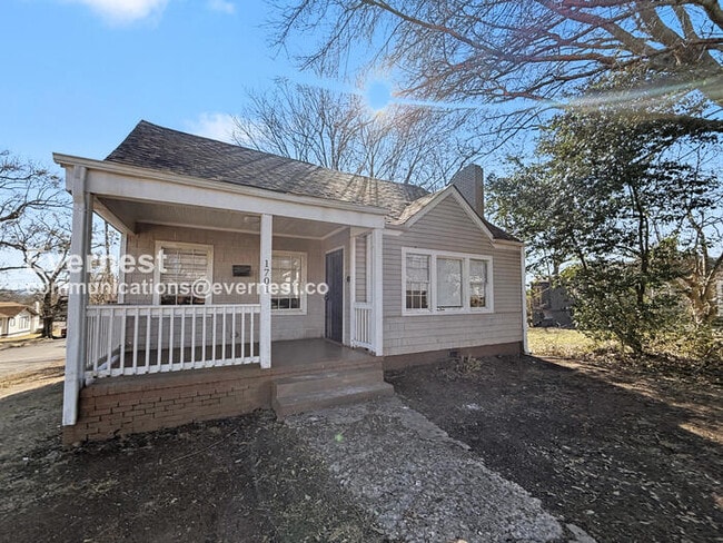 property at 1701 4th Ave W