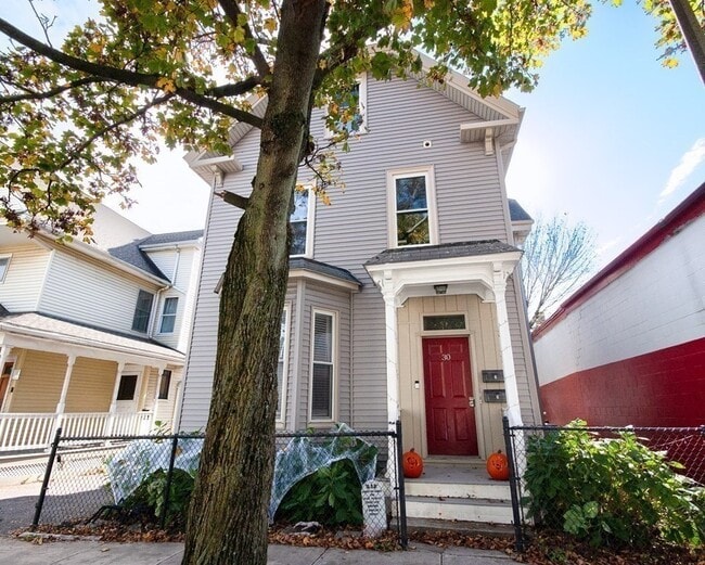 property at 30 Thornley St