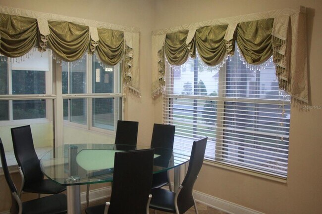 6935 Brescia Way in Orlando, FL - Building Photo - Building Photo