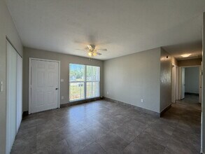 21090 Bersell Ave in Port Charlotte, FL - Building Photo - Building Photo