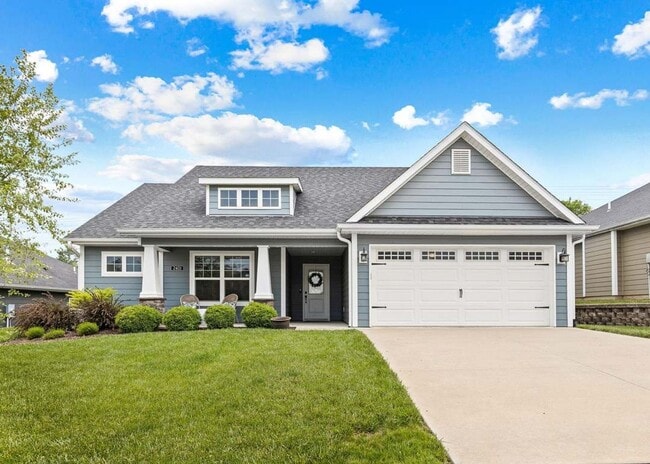 property at 2401 Longwood Dr