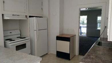 1642 NE 3rd Ave in Camas, WA - Building Photo - Building Photo