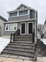 35 Mountain View St in West Orange, NJ - Building Photo