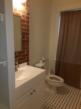 2207 Market St in Wheeling, WV - Foto de edificio - Building Photo