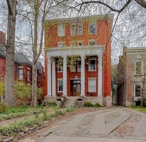 441 W Second St, Unit 220 in Lexington, KY - Building Photo