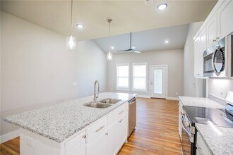 945 Seaborn Wy in Pea Ridge, AR - Building Photo - Building Photo