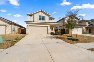 420 Bella Luna Way in Liberty Hill, TX - Building Photo