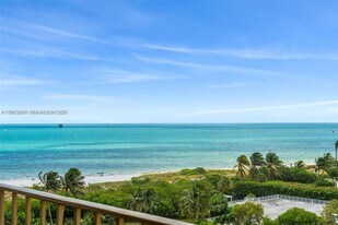 177 Ocean Ln Dr in Key Biscayne, FL - Building Photo