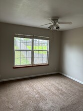 4918 Stoneback Dr in Lawrence, KS - Building Photo - Building Photo