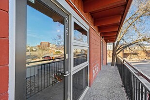 415 S Weber St in Colorado Springs, CO - Building Photo