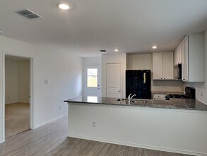 1105 Blazin Bronco Trl in Haslet, TX - Building Photo - Building Photo