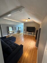 144 Boston Post Rd in Madison, CT - Building Photo - Building Photo